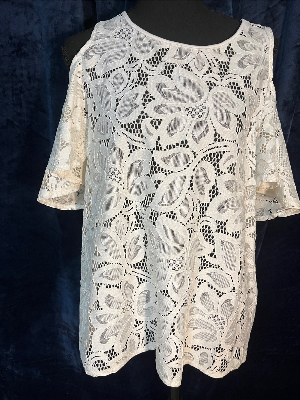 Lace Overlay Cold-Shoulder Shirt- White